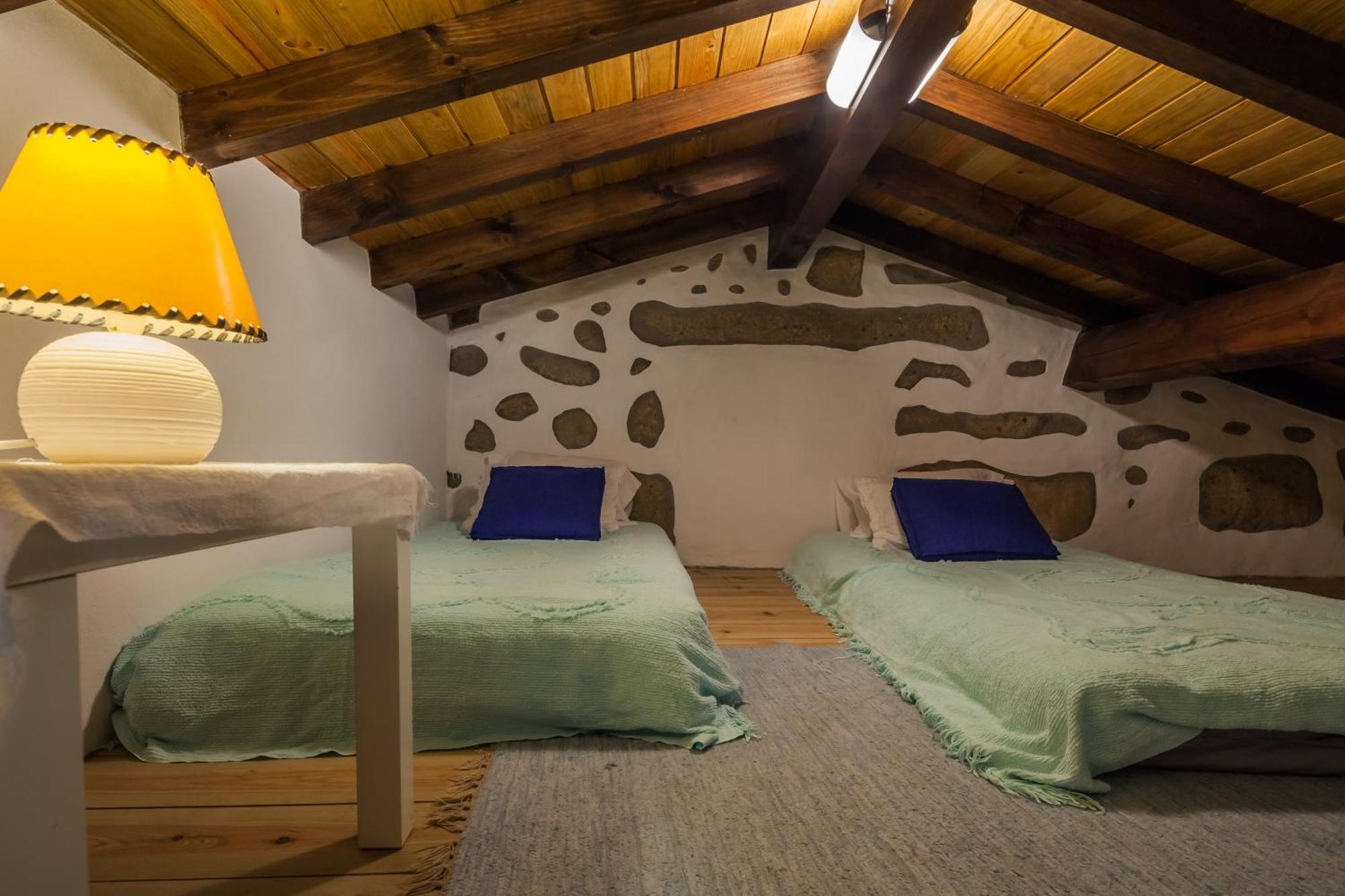 1720 Quinta Da Cancela - Winery & Farmhouse غيمارايش الغرفة الصورة